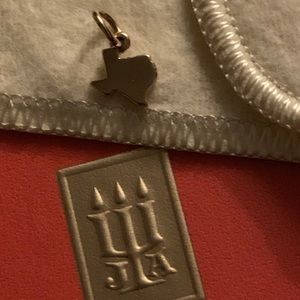 James Avery Jewelry - 14k gold James Avery Texas charm James Avery Jewelry - 14k gold James Avery Texas charm